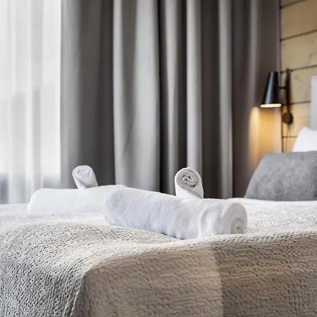 Levin Lyhty Beatrice B1 By Hilla * Levi